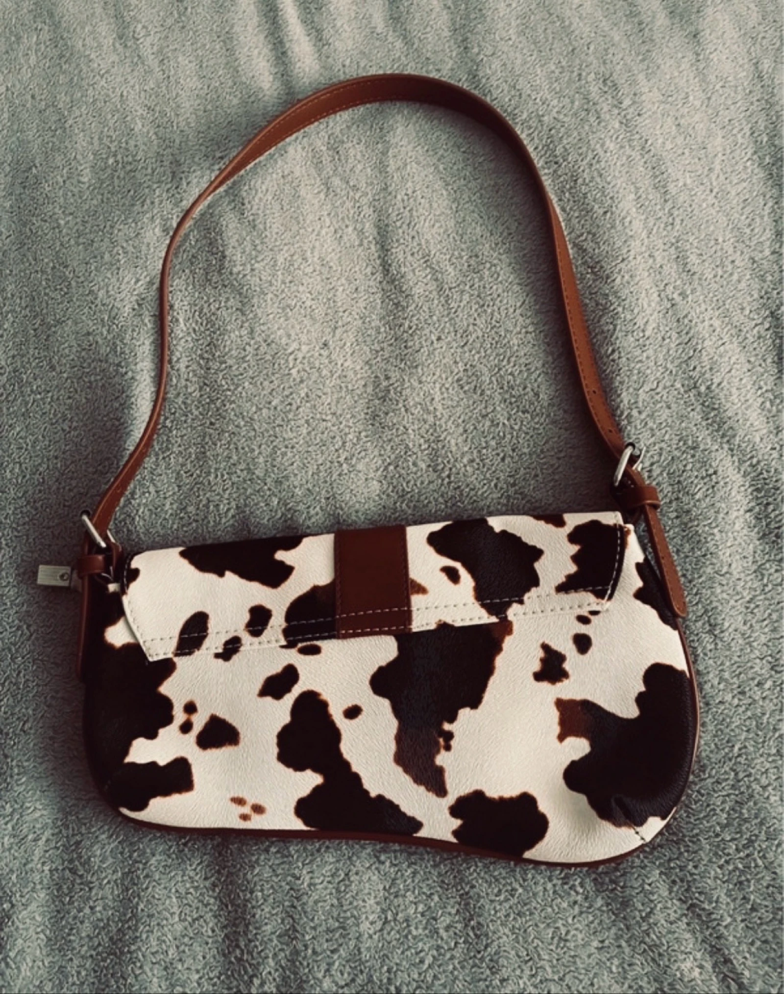Cow print bag🤍🖤🤎 – photo 2